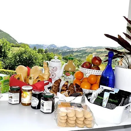 ベッド・アンド・ブレックファスト Gan Eden