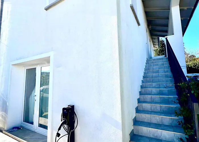 Gan Eden Bed & Breakfast 3*